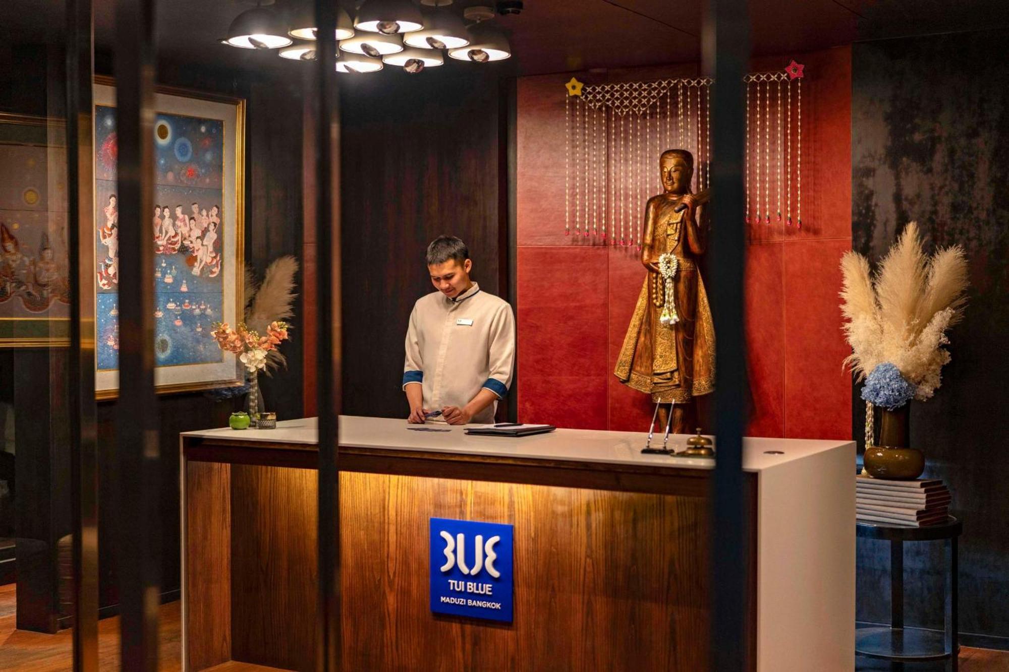 Tui Blue Maduzi Hotel Bangkok Exterior photo